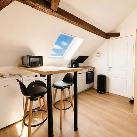 Cosy A Deux Pas Du Centre-ville - 2 Pers Apartment *